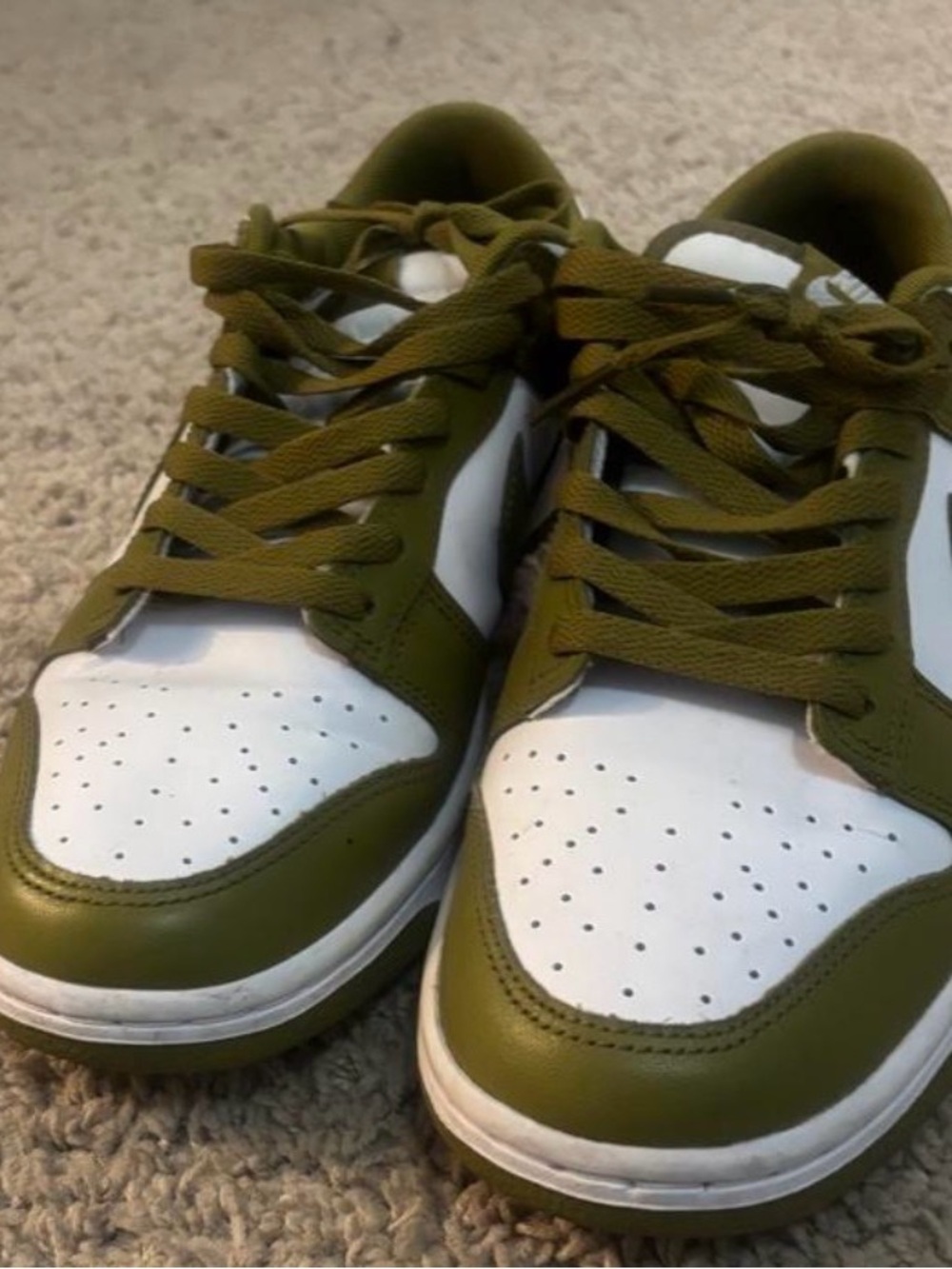 Nike Men's Olive Green and White Low-Top Athletic Sneakers